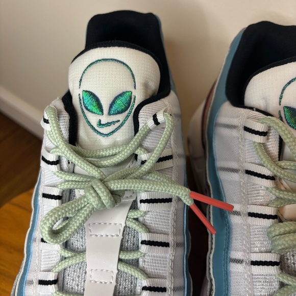 👽 Nike Air Max 95 "Alien" - White Cerulean Coral - Men's Size 14 🚀 - Picture 7 of 12